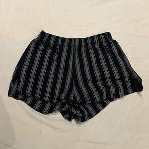 Women's Brandy Melville Shorts size Small